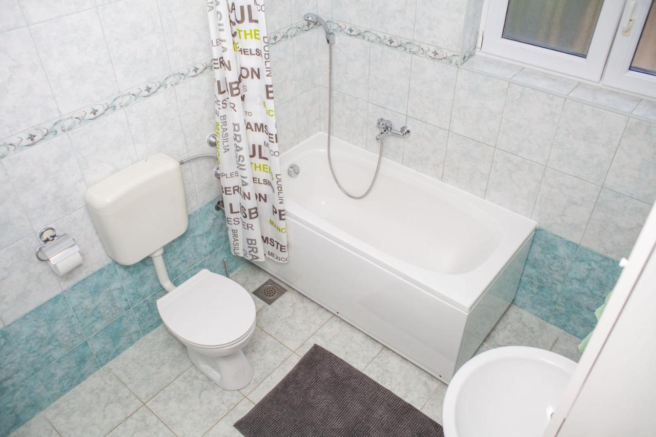 Apartments Martina Водице Екстер'єр фото