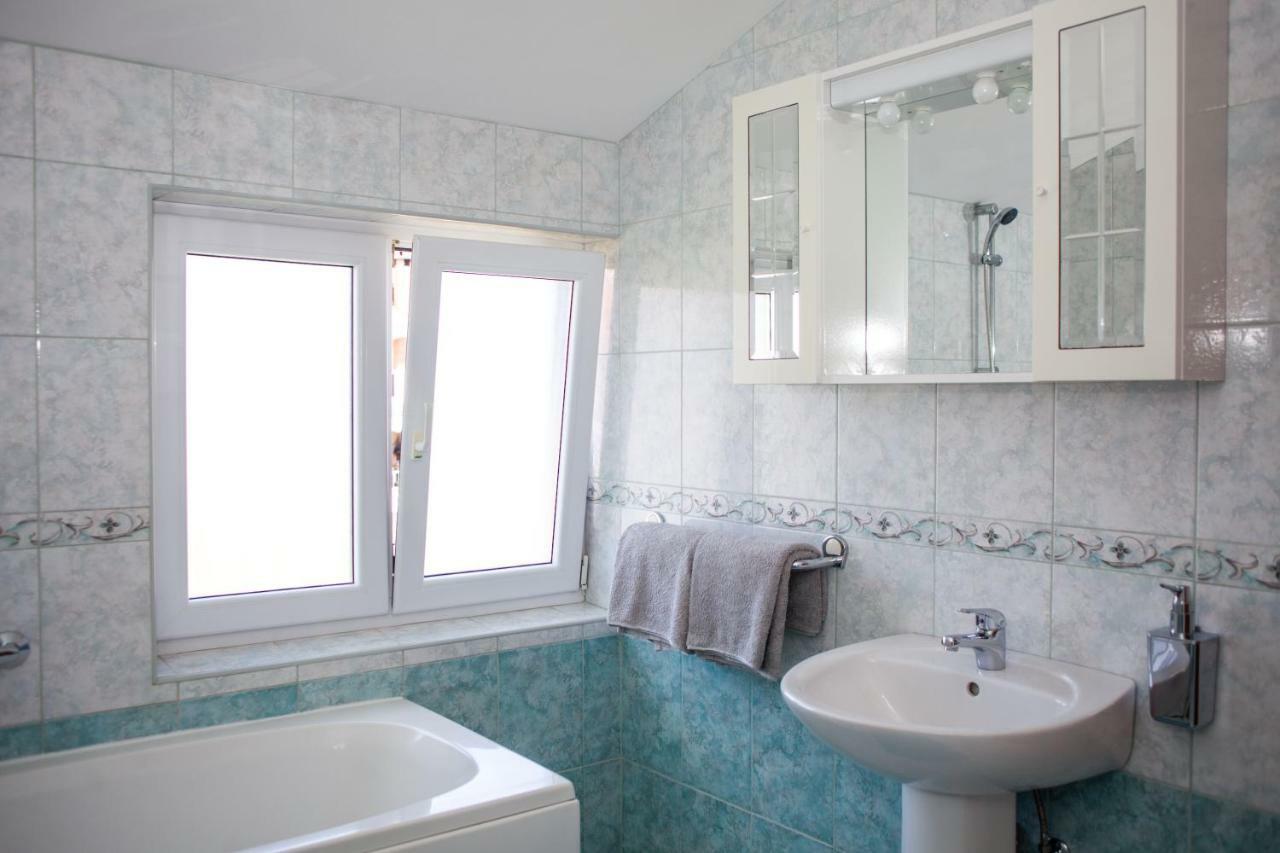 Apartments Martina Водице Екстер'єр фото